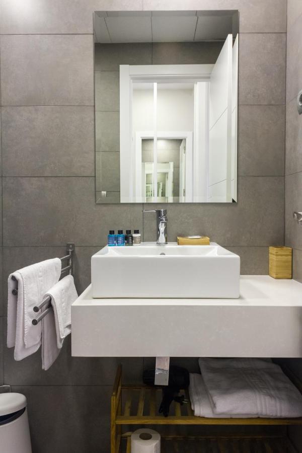 Arenal Suites Preciados Madryt Pokój zdjęcie